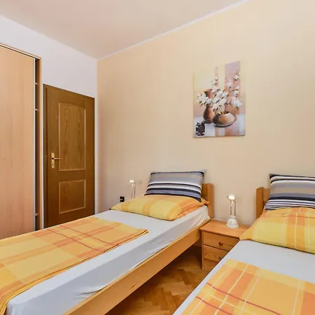 Mario Apartman